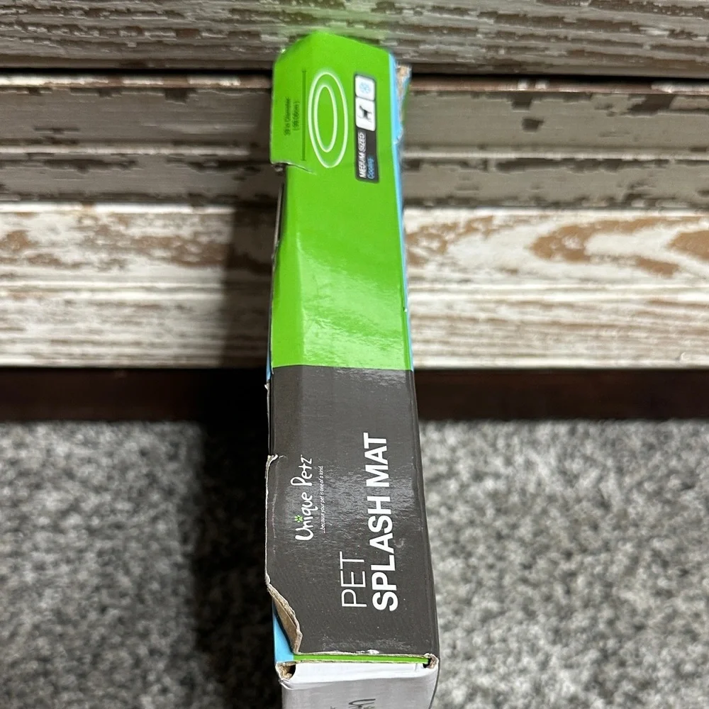Green Pet Splash Mat - Medium
